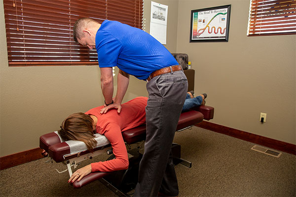 Chiropractor Bozeman MT Jeff Garner Working